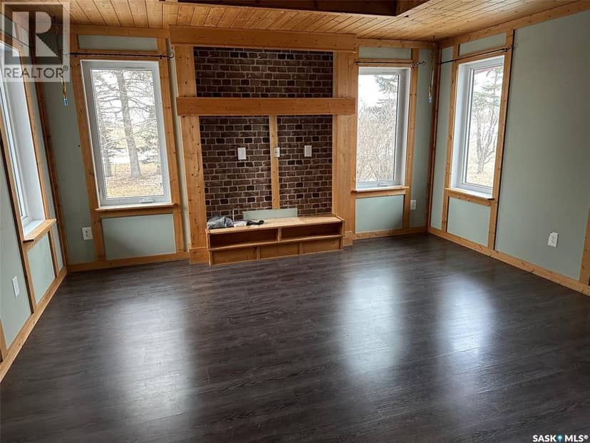 Bell Acreage — photo 9 of 40