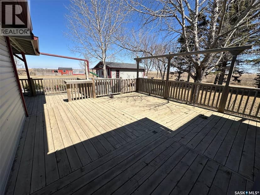 Bell Acreage — photo 35 of 40