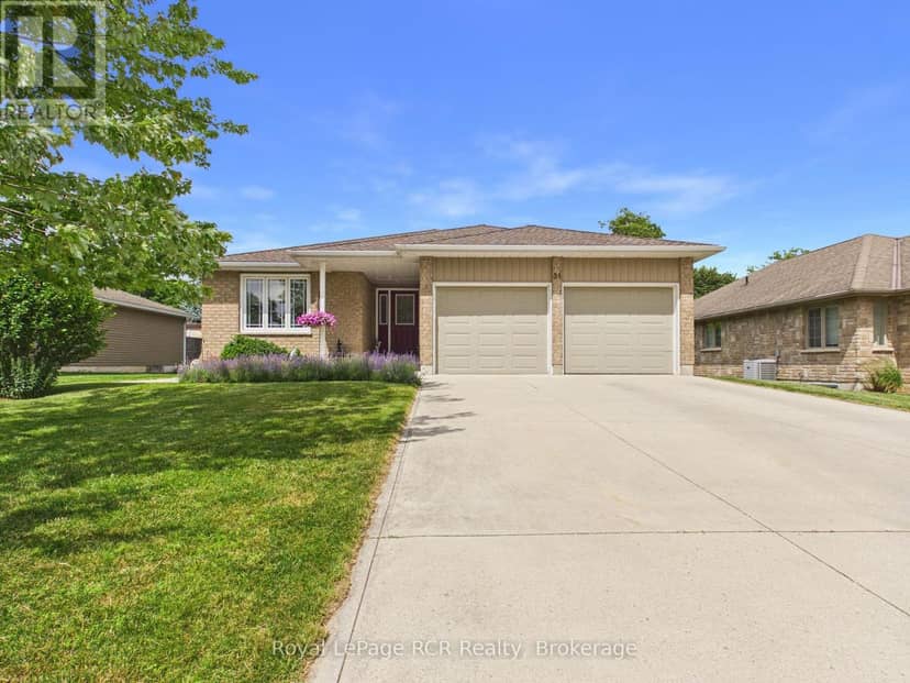 51 Alfred Street, North Huron, photo 2