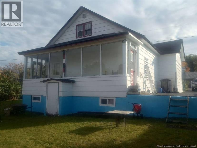 371 Goderich Street — photo 3 of 39