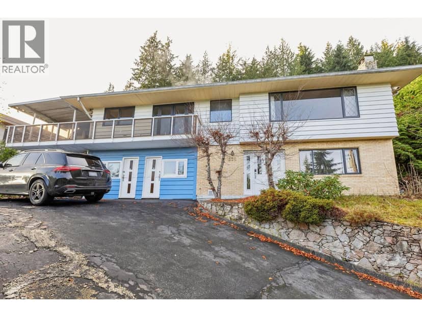 556 BALLANTREE ROAD, West Vancouver