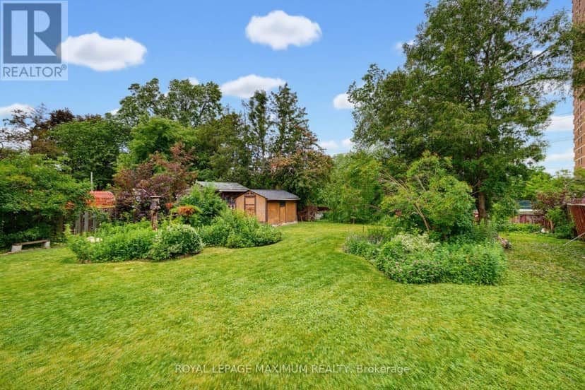 41 Strathavon Drive — photo 32 of 37