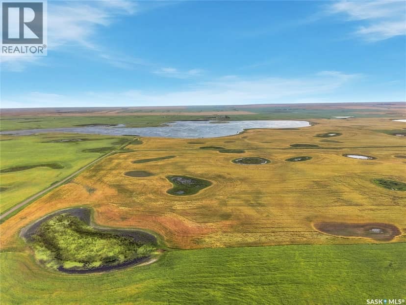 Allan SE Volk Farm Land — photo 3 of 19