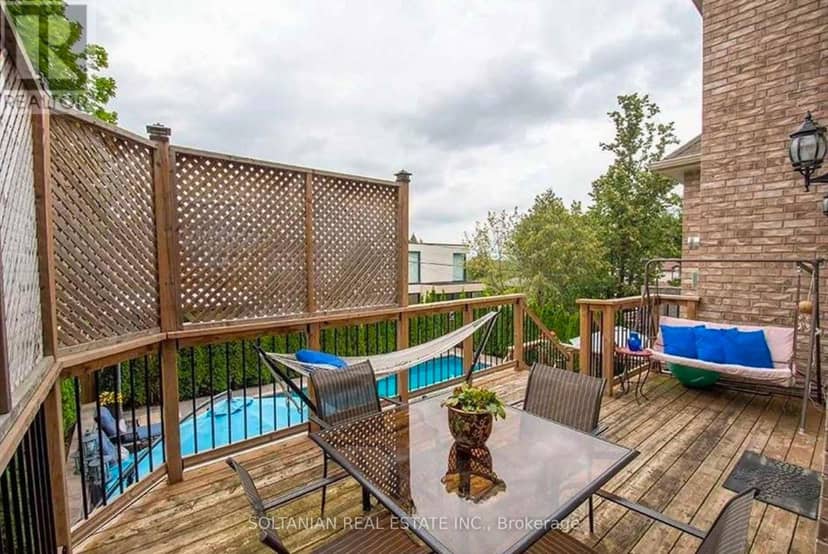 90 Grandview Avenue — photo 21 of 26
