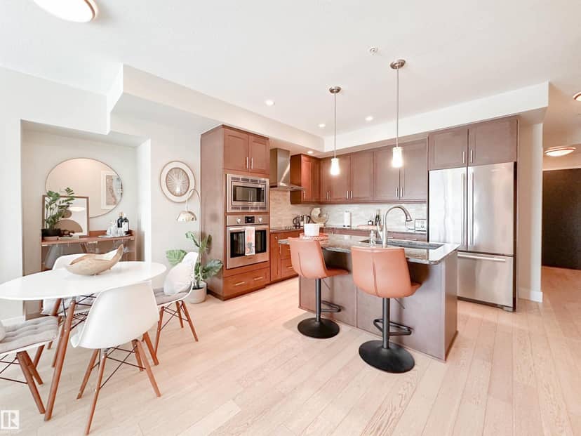 #718 200 Bellerose Dr — photo 13 of 36