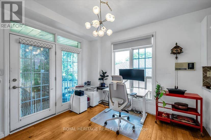 828 Wildflower Court — photo 9 of 40
