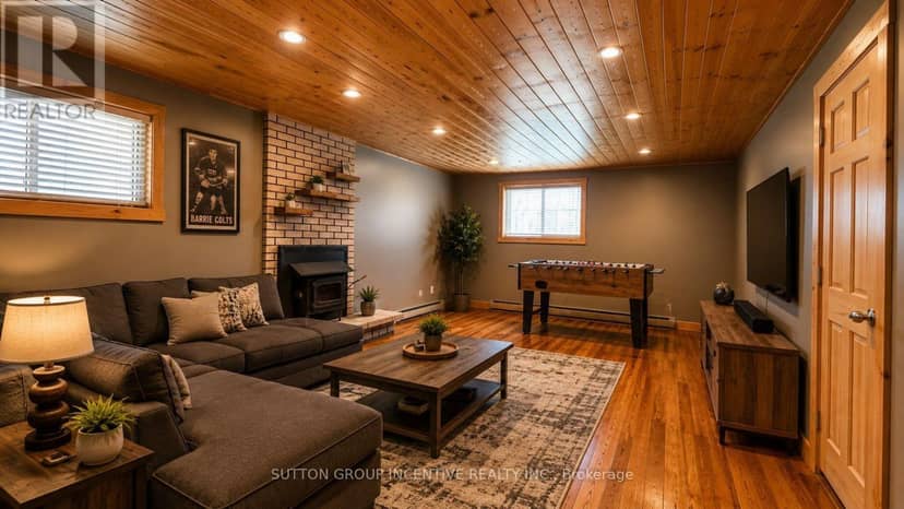 35 Davies Crescent — photo 17 of 25