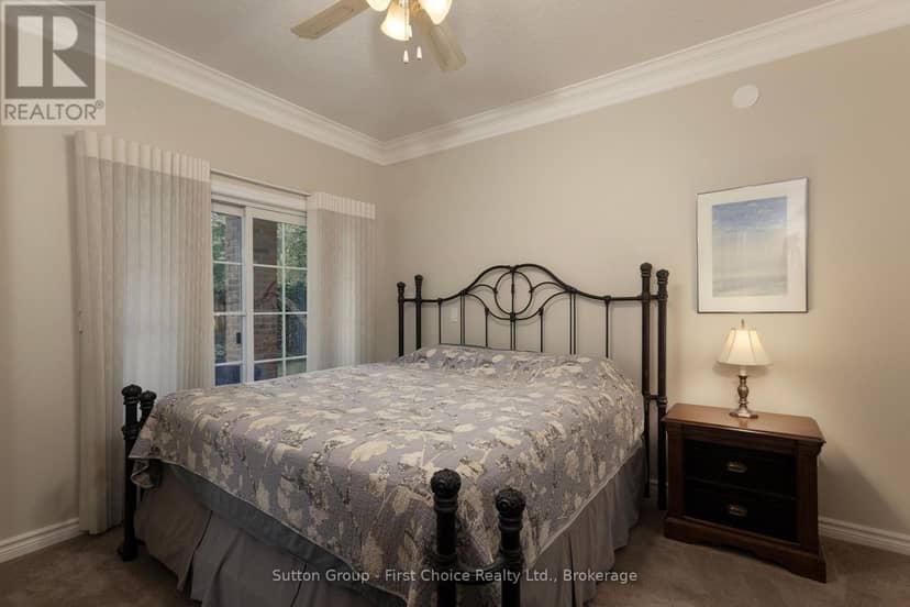 70 Crawford Street — photo 19 of 40