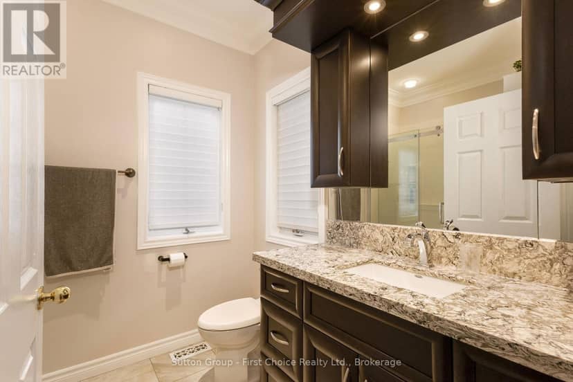 70 Crawford Street — photo 21 of 40