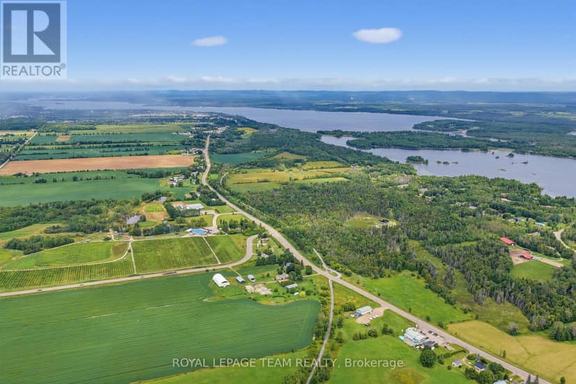 000 Greenwood Road, Laurentian Valley, photo 7