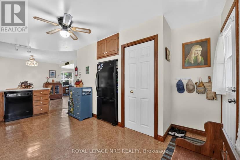 930 Edgemere Road — photo 22 of 40