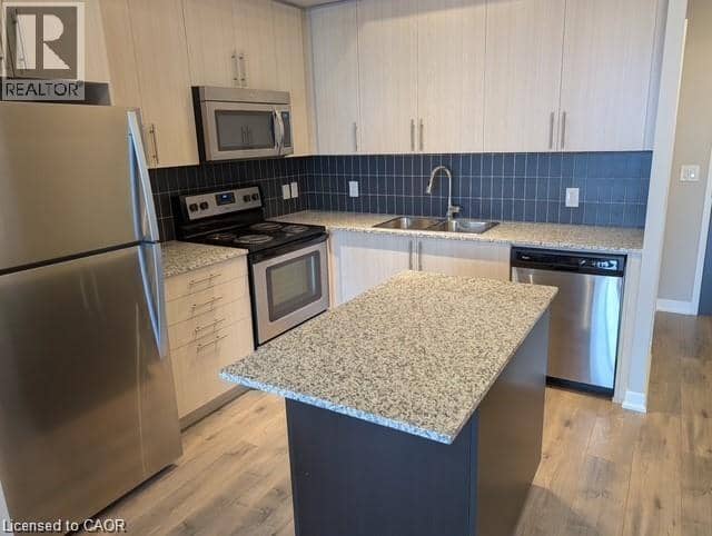 85 DUKE Street W Unit# 703 — photo 7 of 39