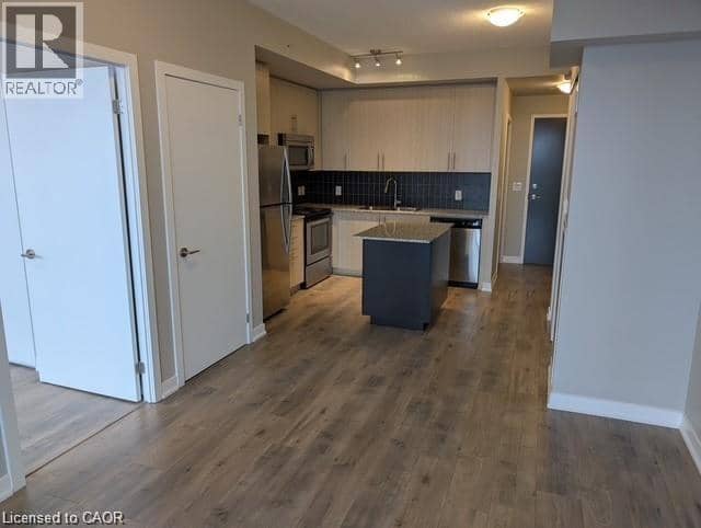 85 DUKE Street W Unit# 703 — photo 10 of 39