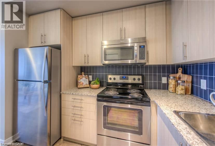 85 DUKE Street W Unit# 703 — photo 13 of 39
