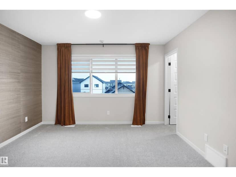 7100 51 AV — photo 29 of 40