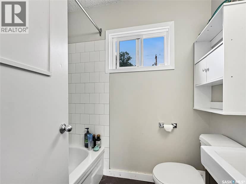 862 109th STREET, North Battleford, photo 6