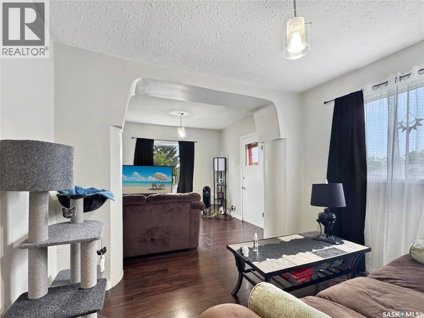 862 109th STREET, North Battleford, photo 5