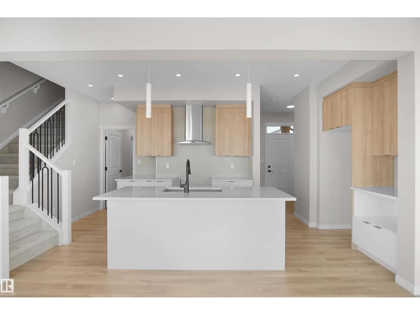 7103 50A AV — photo 13 of 34