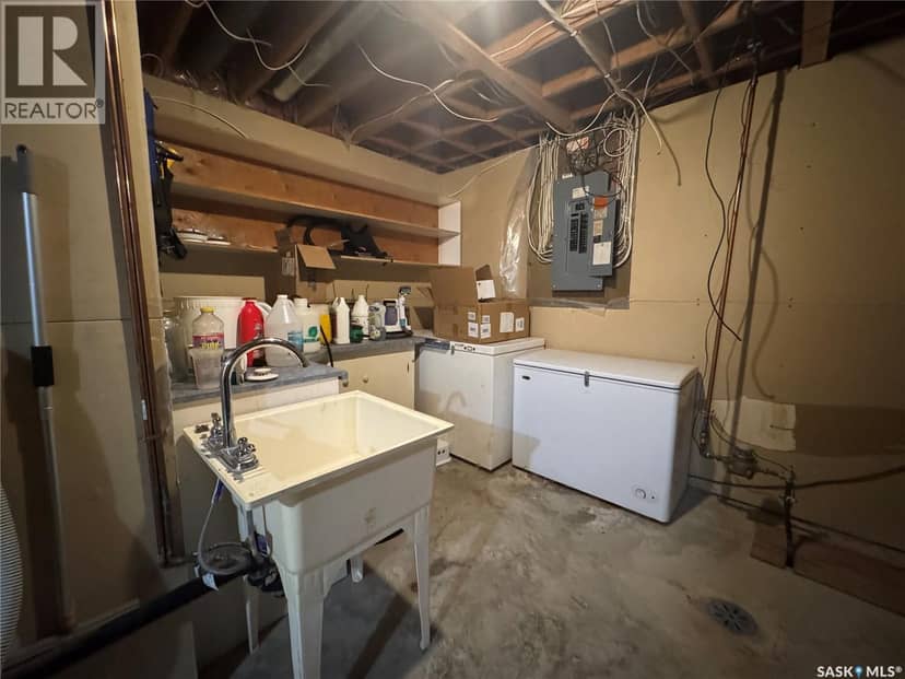 401 Poplar STREET — photo 37 of 38