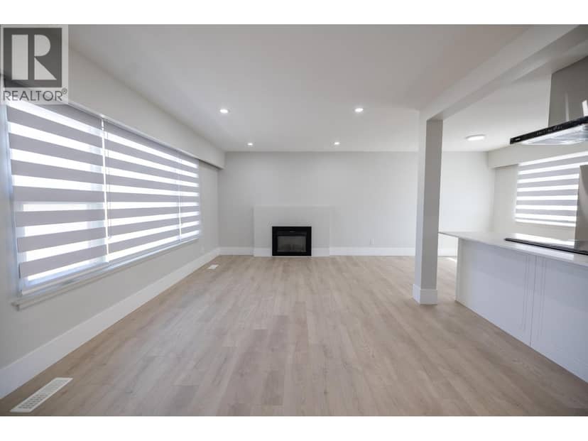 1558 CARNEY STREET, Prince George, photo 3