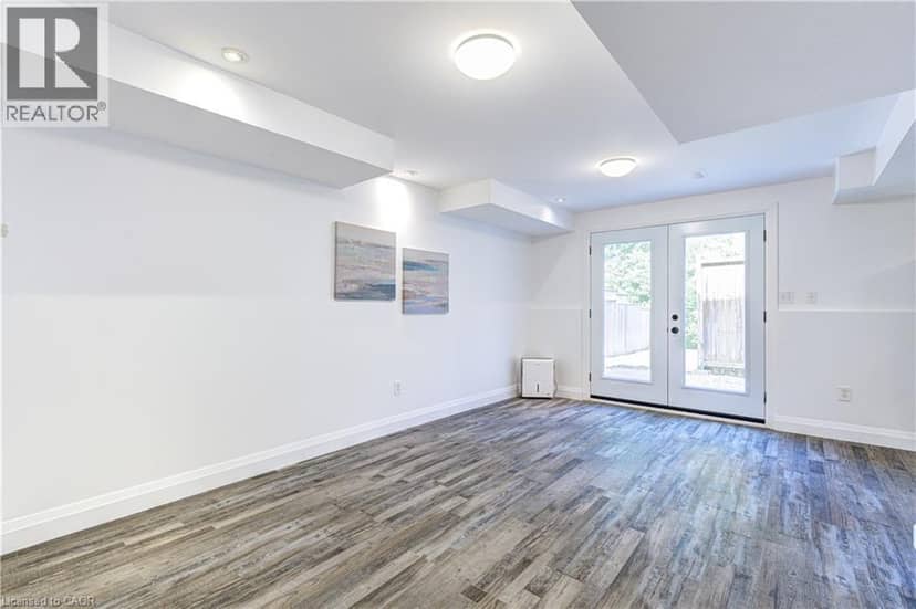 282 CARRINGTON Drive — photo 32 of 40