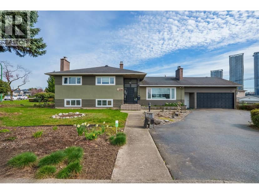 1740 BETA AVENUE, Burnaby, photo 2