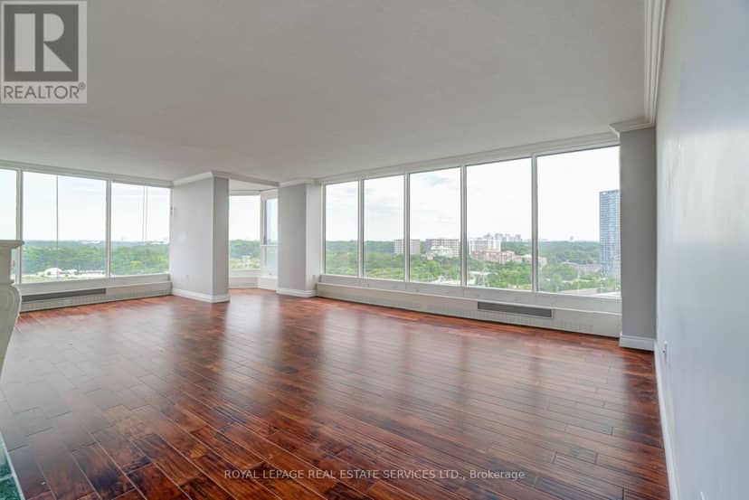 1610 - 2045 Lake Shore Boulevard W — photo 6 of 29