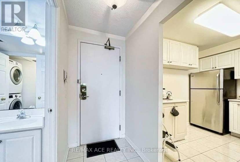 1501 - 5001 Finch Avenue E, Toronto, photo 4