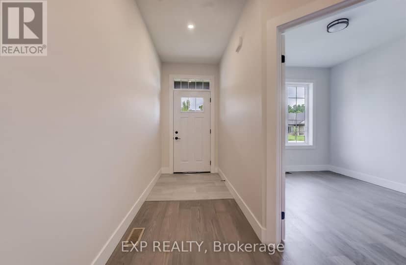 102 - 12 Washington Street — photo 18 of 22