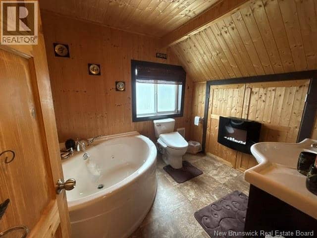 87 Vanier Street — photo 25 of 40