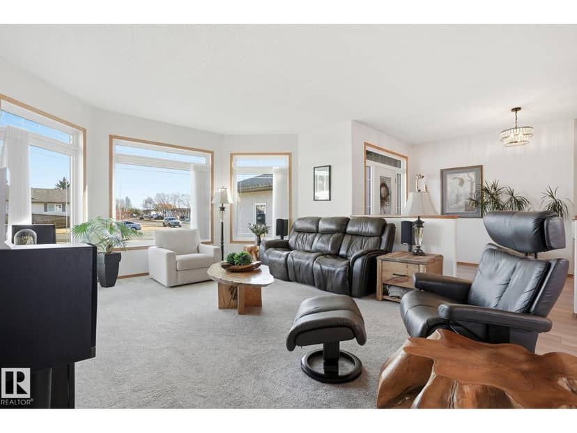 5002 58 ST, Daysland, photo 5