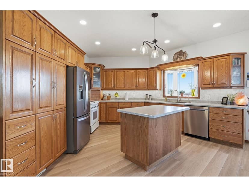 5002 58 ST, Daysland, photo 8