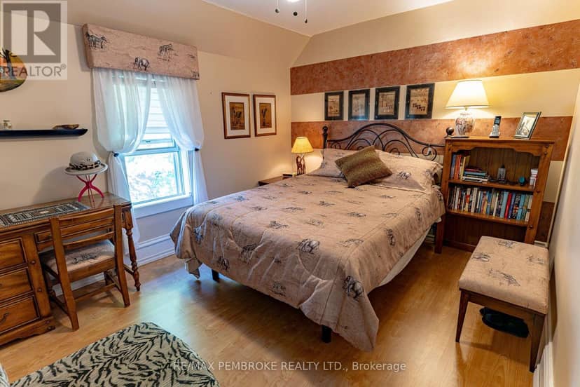 225 Mary Street — photo 37 of 40
