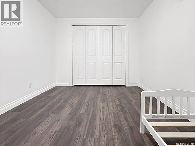 1151 Chaplin STREET E — photo 18 of 31