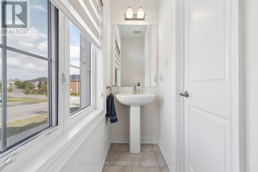 54 Leary Crescent — photo 15 of 40