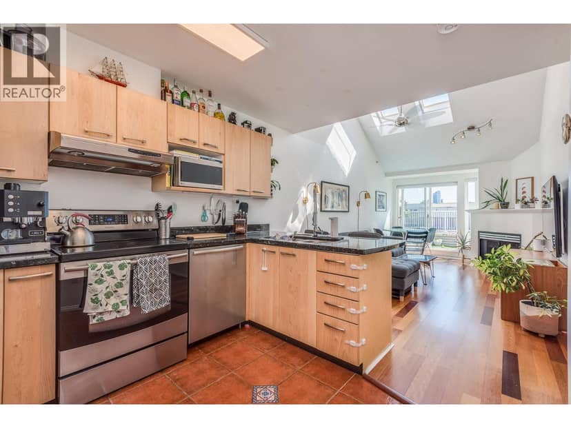 404 3939 Hastings Street, Burnaby, photo 7