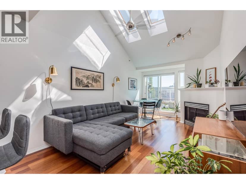 404 3939 Hastings Street, Burnaby
