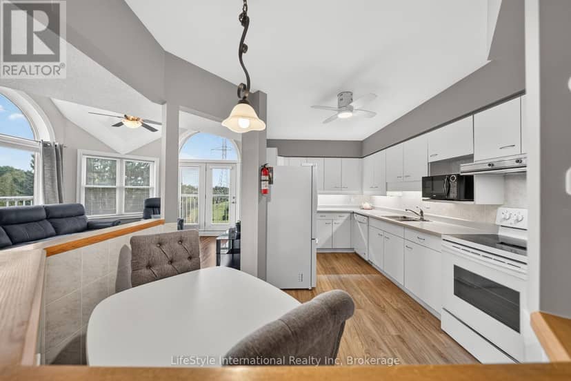 307 - 208 Silvercreek Parkway N, Guelph, photo 6