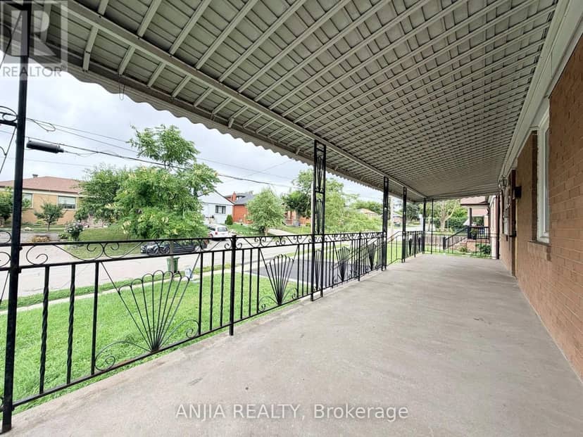 77 Nash Drive — photo 2 of 23