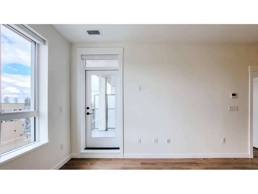 711 27254 ALDERGROVE TOWN CENTRE DRIVE, Langley, photo 5