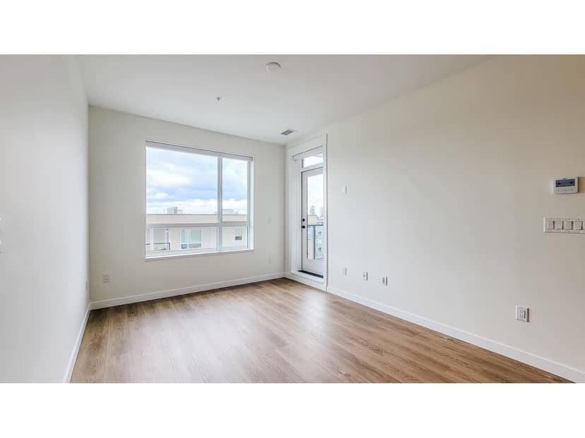 711 27254 ALDERGROVE TOWN CENTRE DRIVE, Langley, photo 3