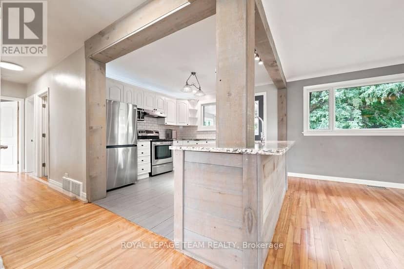 2141 Belair Drive — photo 12 of 40