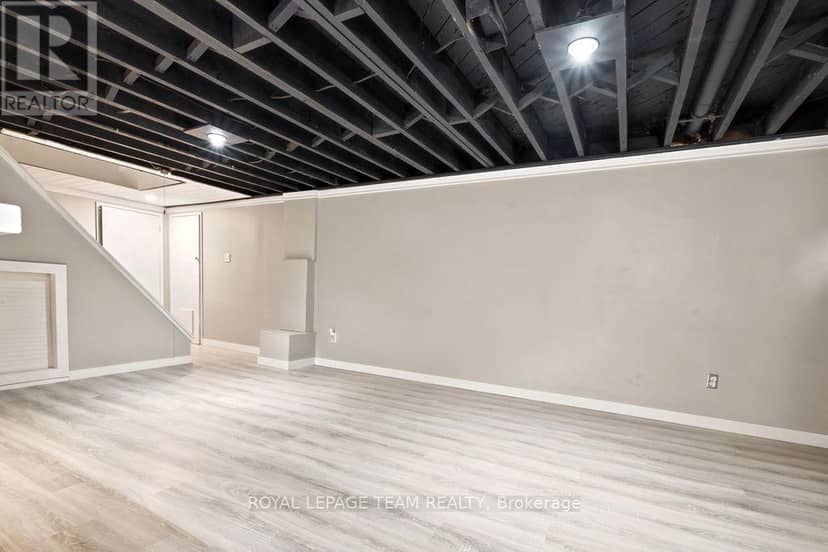 2141 Belair Drive — photo 39 of 40