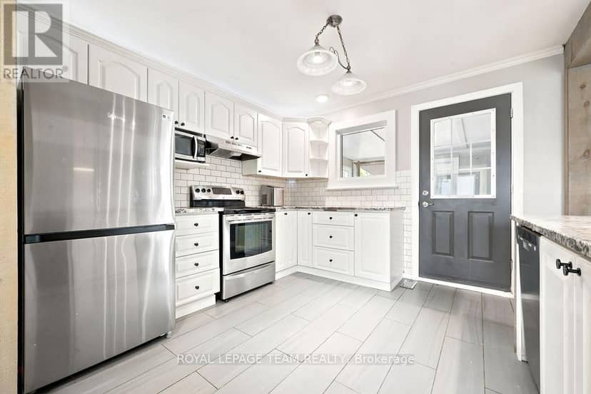 2141 Belair Drive, Ottawa, photo 5