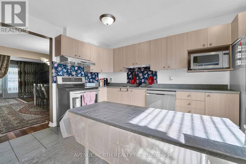 41 - 3520 Downpatrick Road — photo 5 of 26