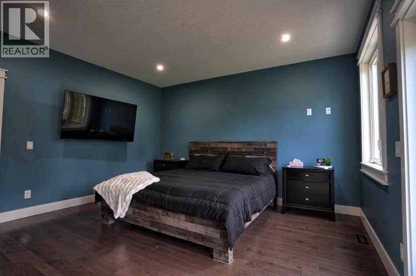 183069 Hwy 663 — photo 18 of 40