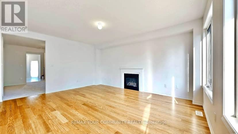 24 Baycroft Boulevard — photo 21 of 40