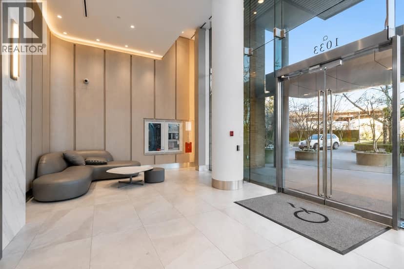 2105 1033 MARINASIDE CRESCENT, Vancouver, photo 4