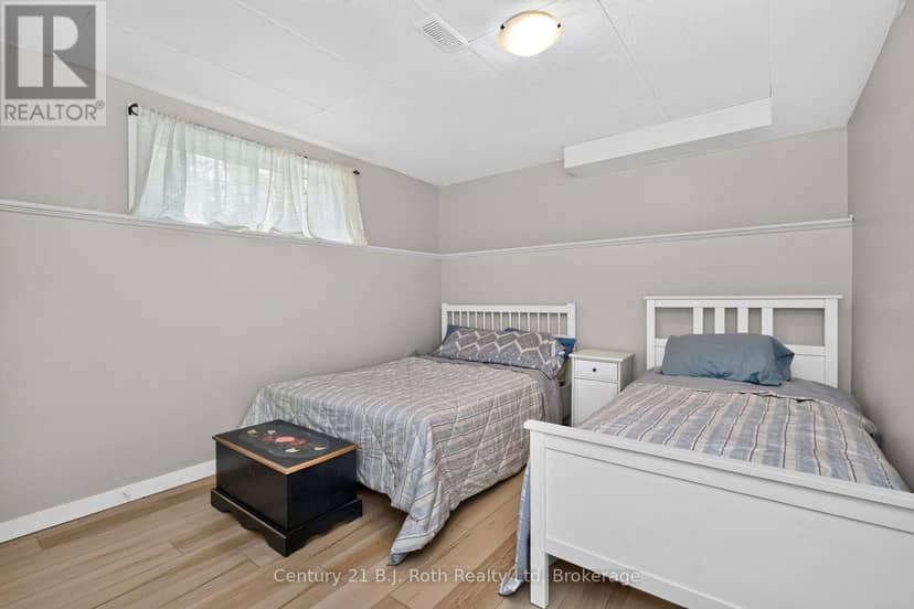 24 Crescent Drive — photo 25 of 40