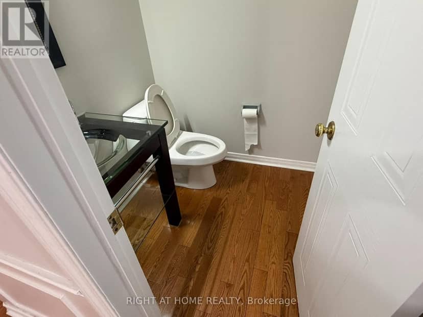 1004 Aldersbrook Road — photo 17 of 40